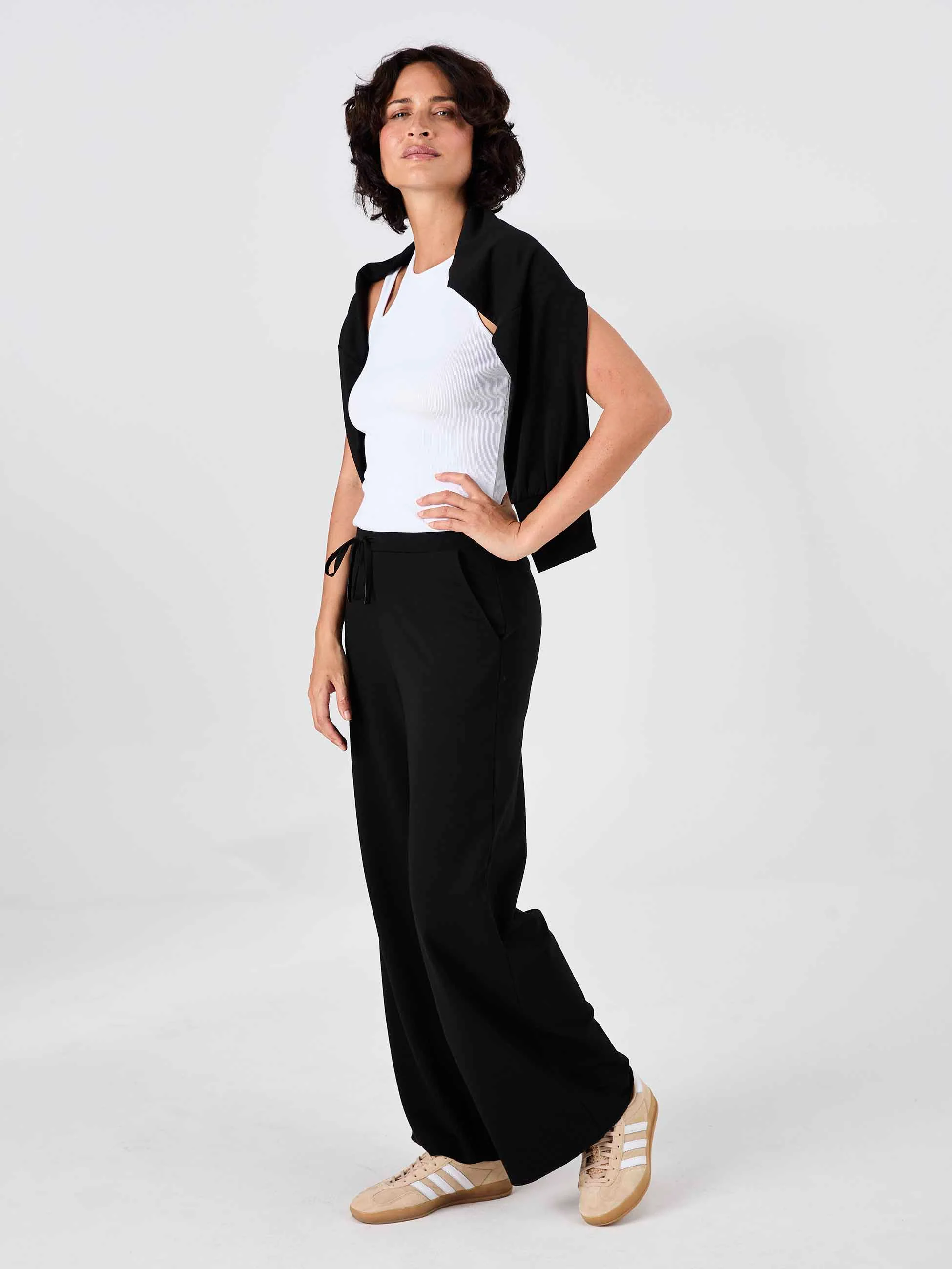 Classic Wide Leg Sweat Pants - Black - Image 5