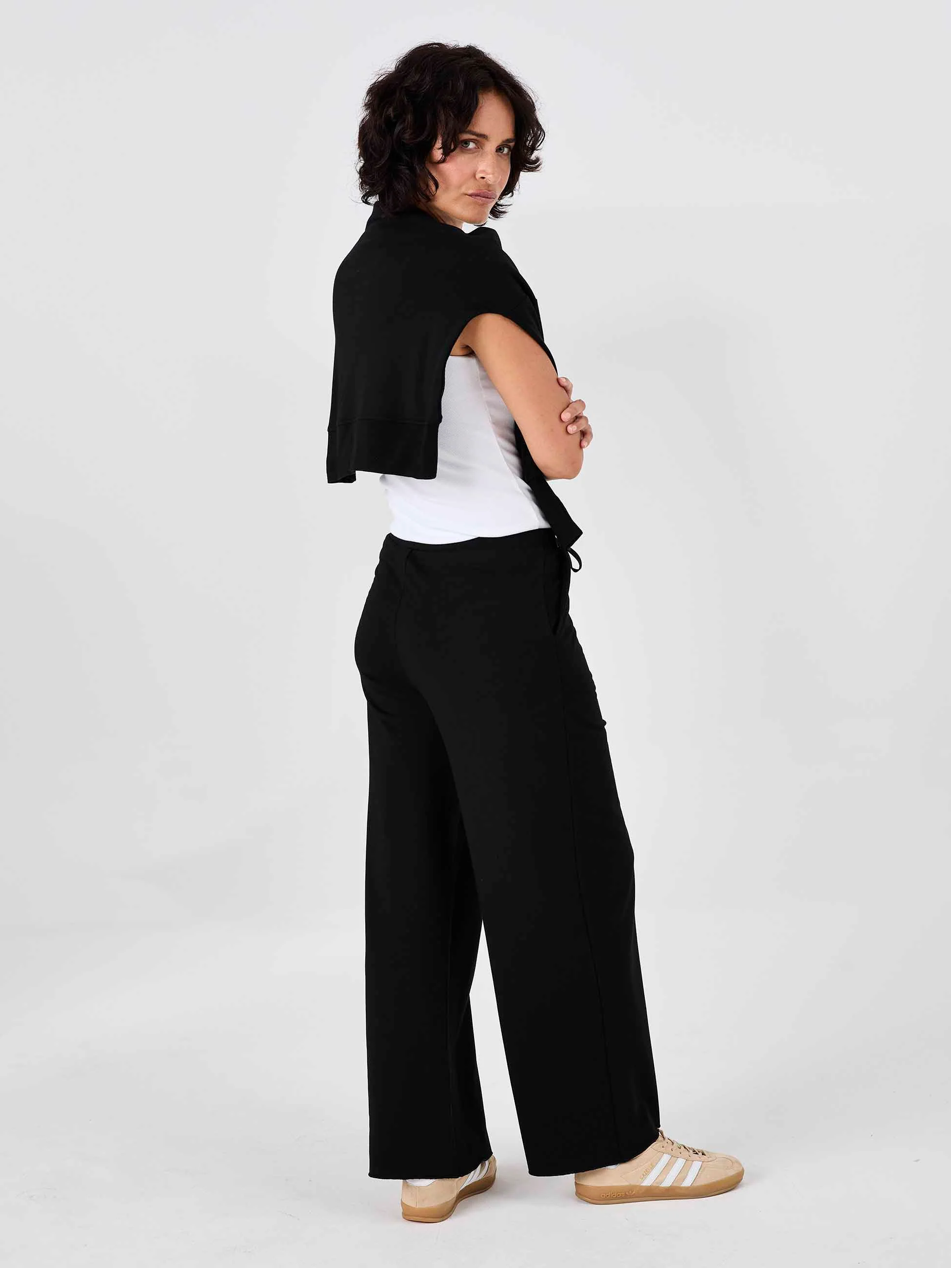 Classic Wide Leg Sweat Pants - Black - Image 6