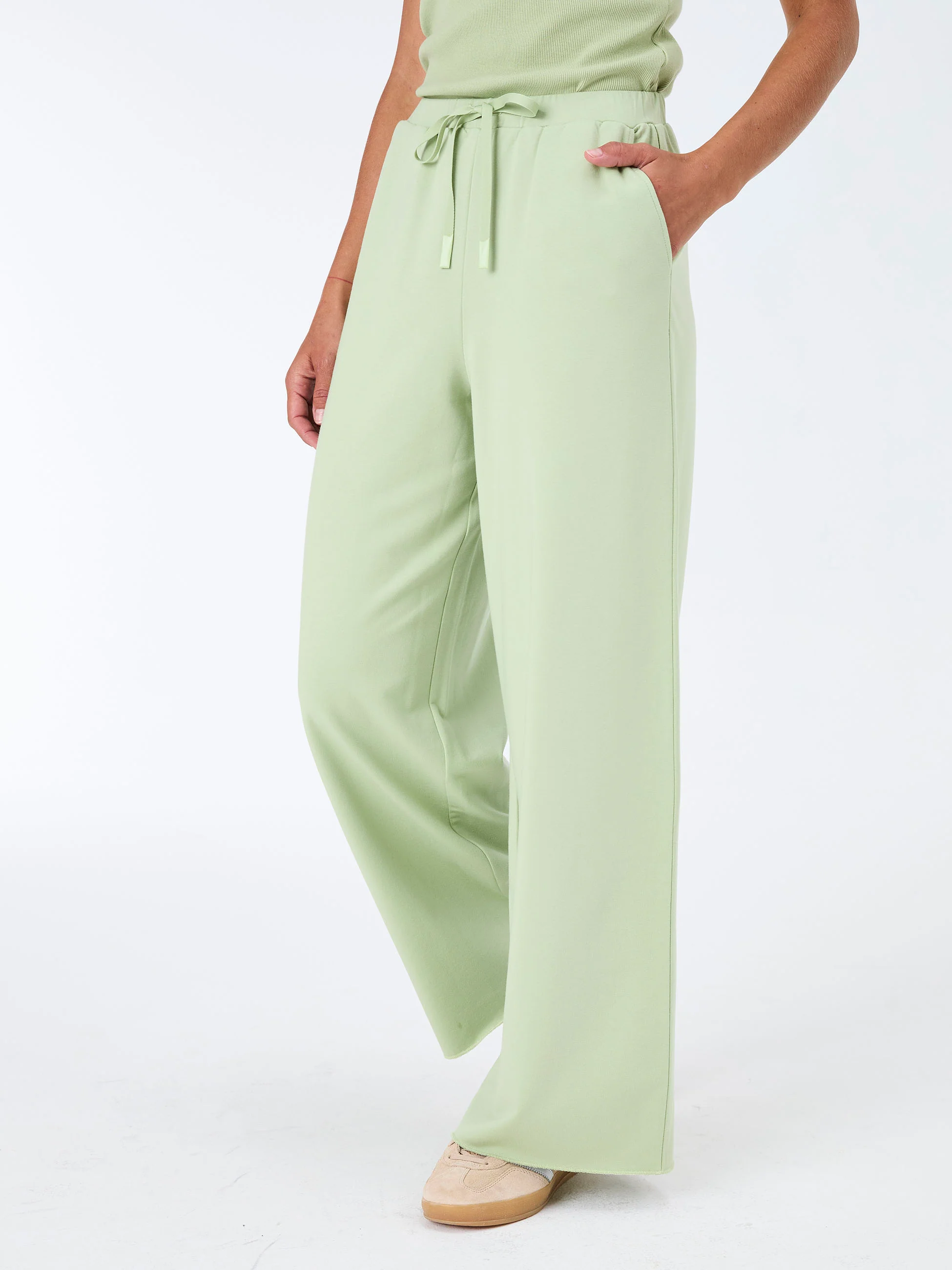 Classic Wide Leg Sweat Pants - Matcha Green - Image 4