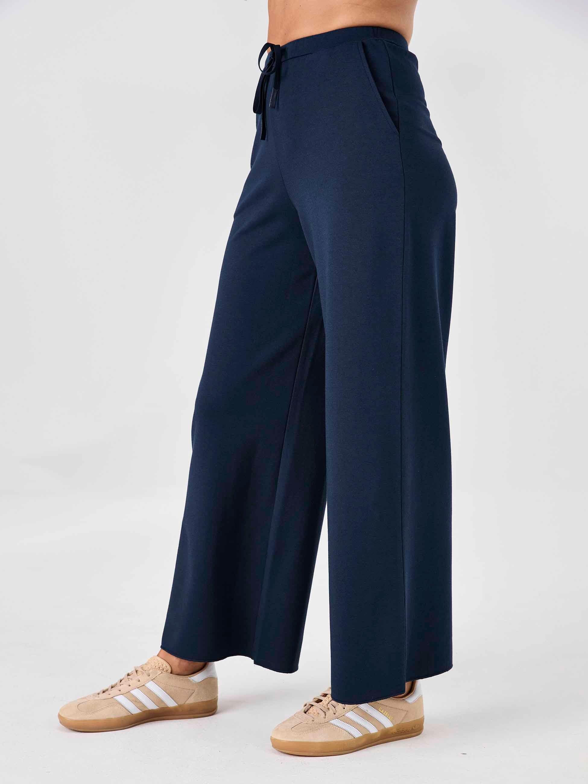 Classic Wide Leg Sweat Pants - Navy - Image 5