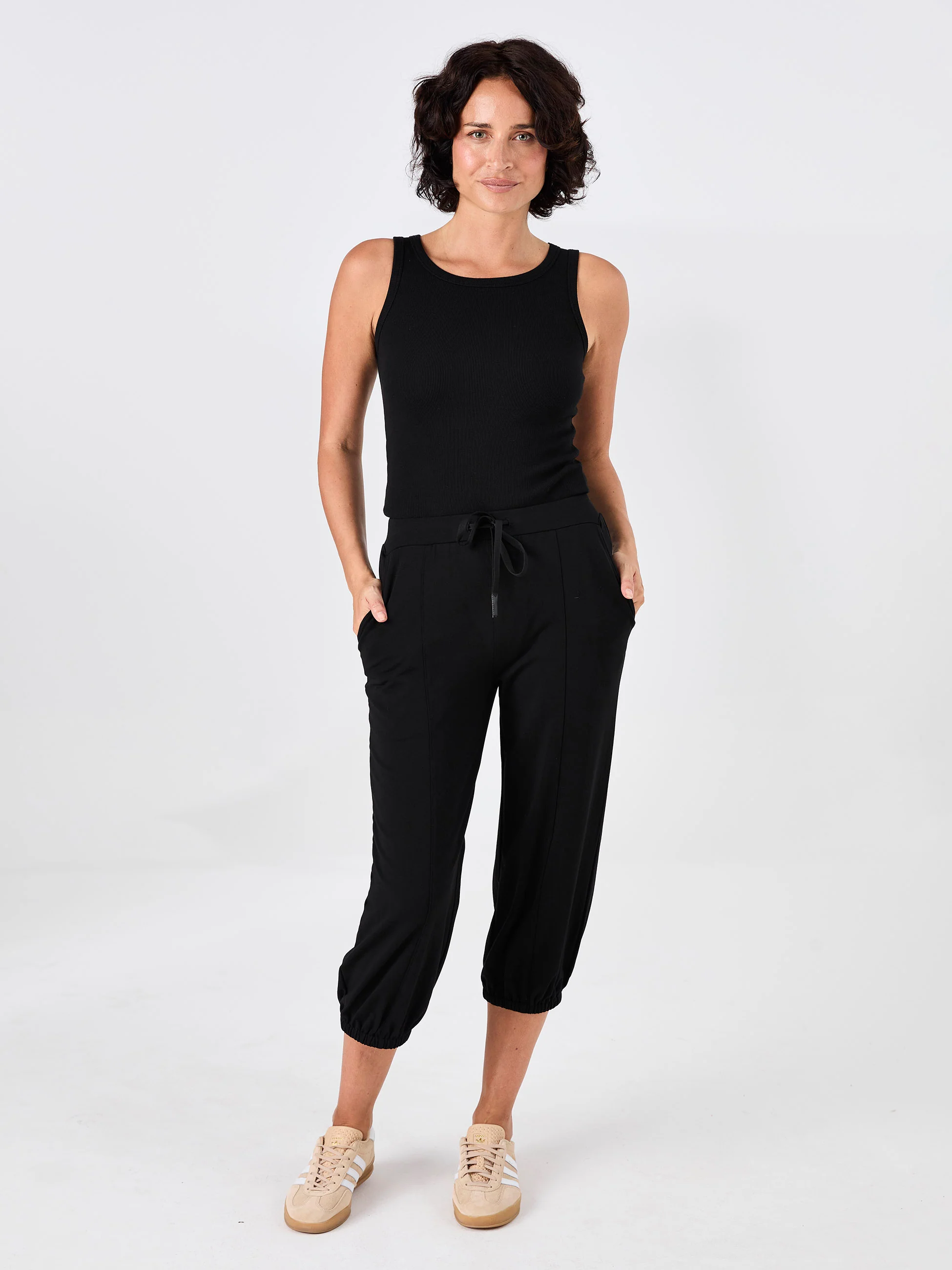 Dune Sweat Pant - Black - Image 7