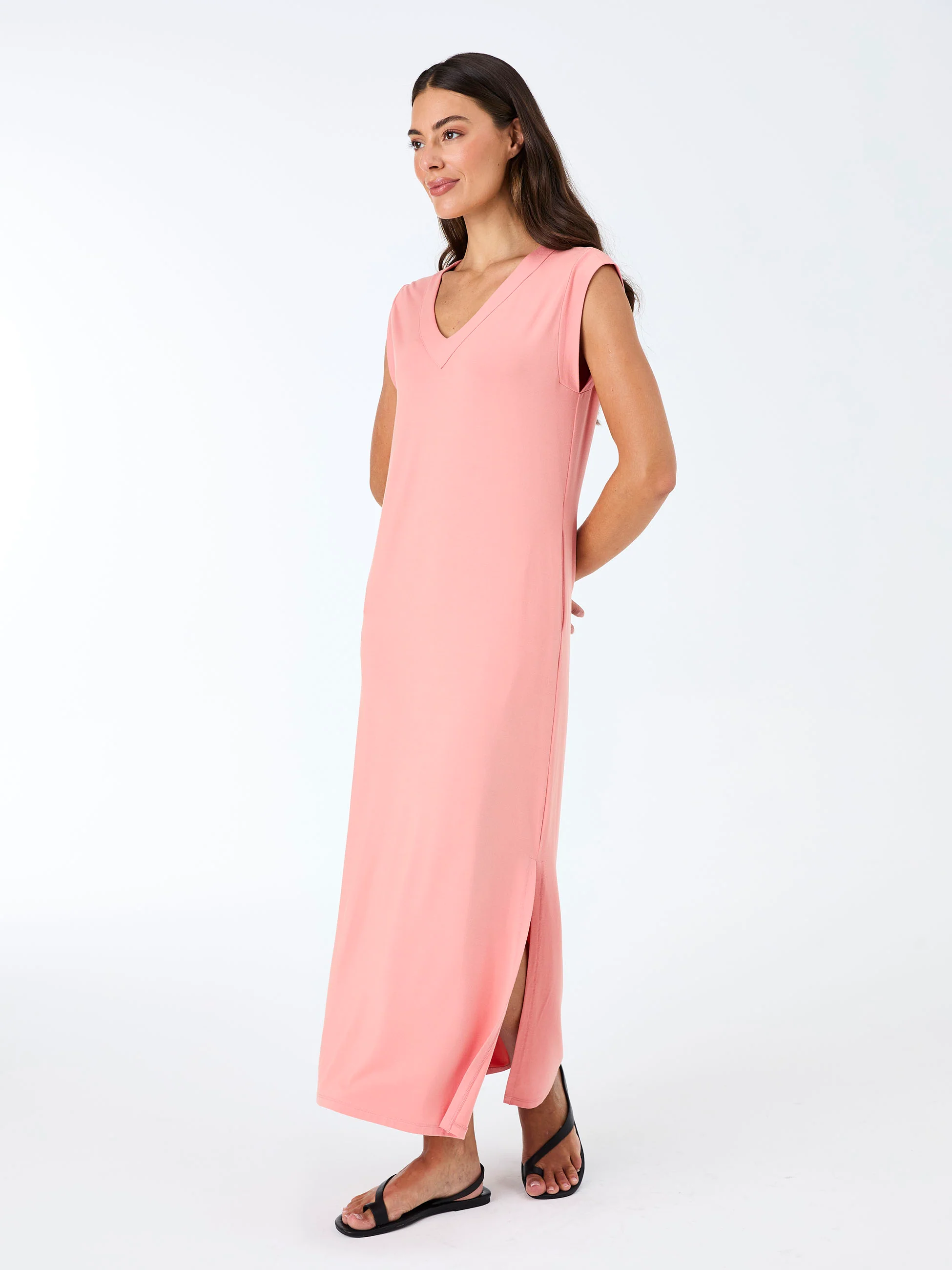 Everly V Neck Maxi Dress - Apricot