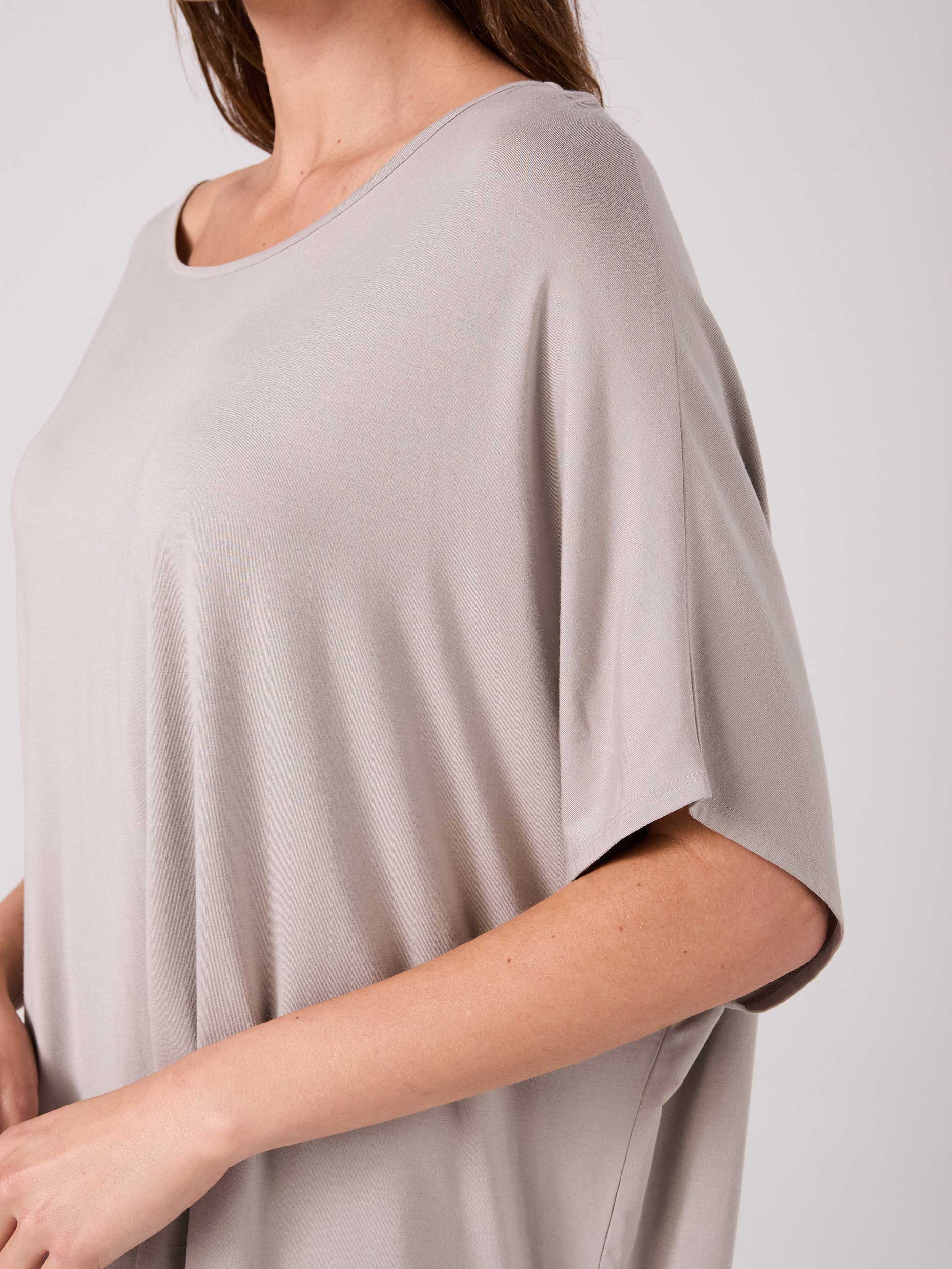 Flow Luxe Tunic - Paloma - Image 10