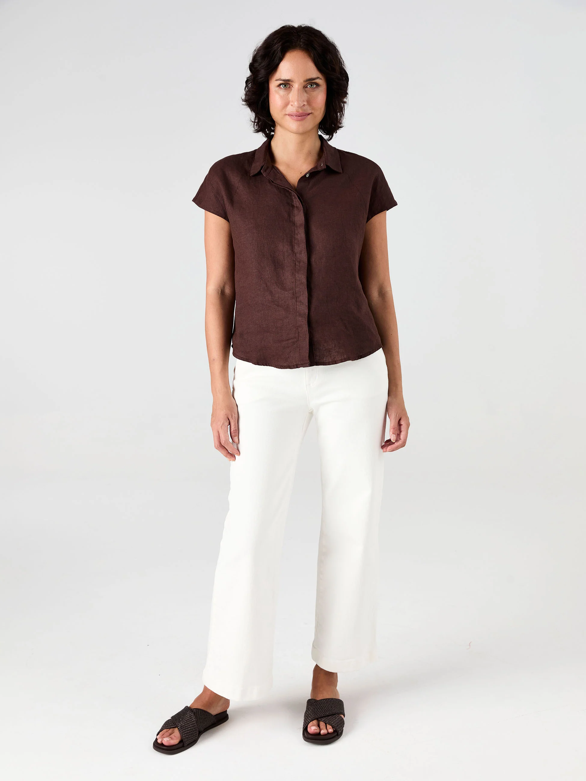 Laurel Linen Shirt - Mocha - Image 3