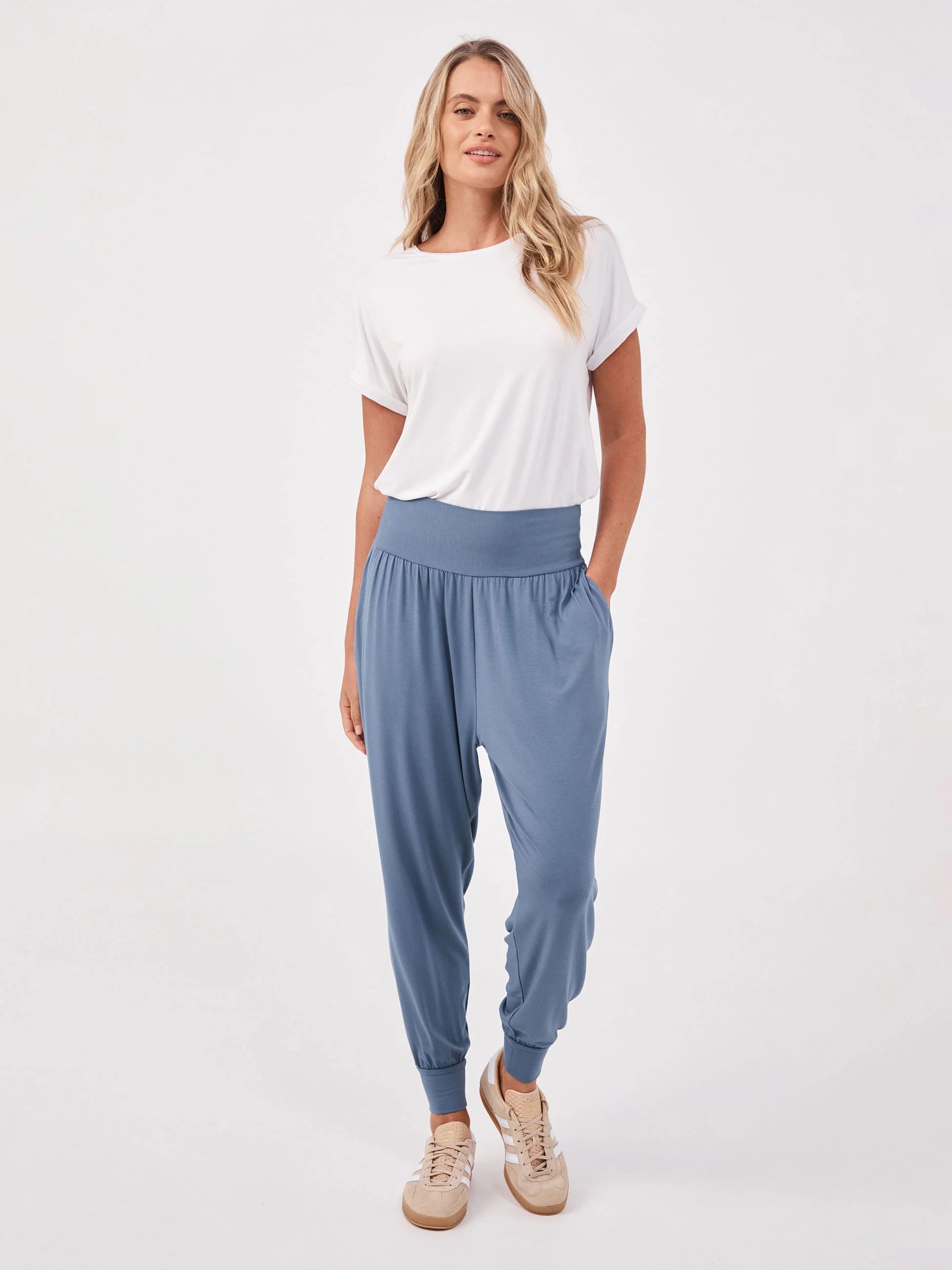 Nomad Relax Pant - China Blue - Image 2