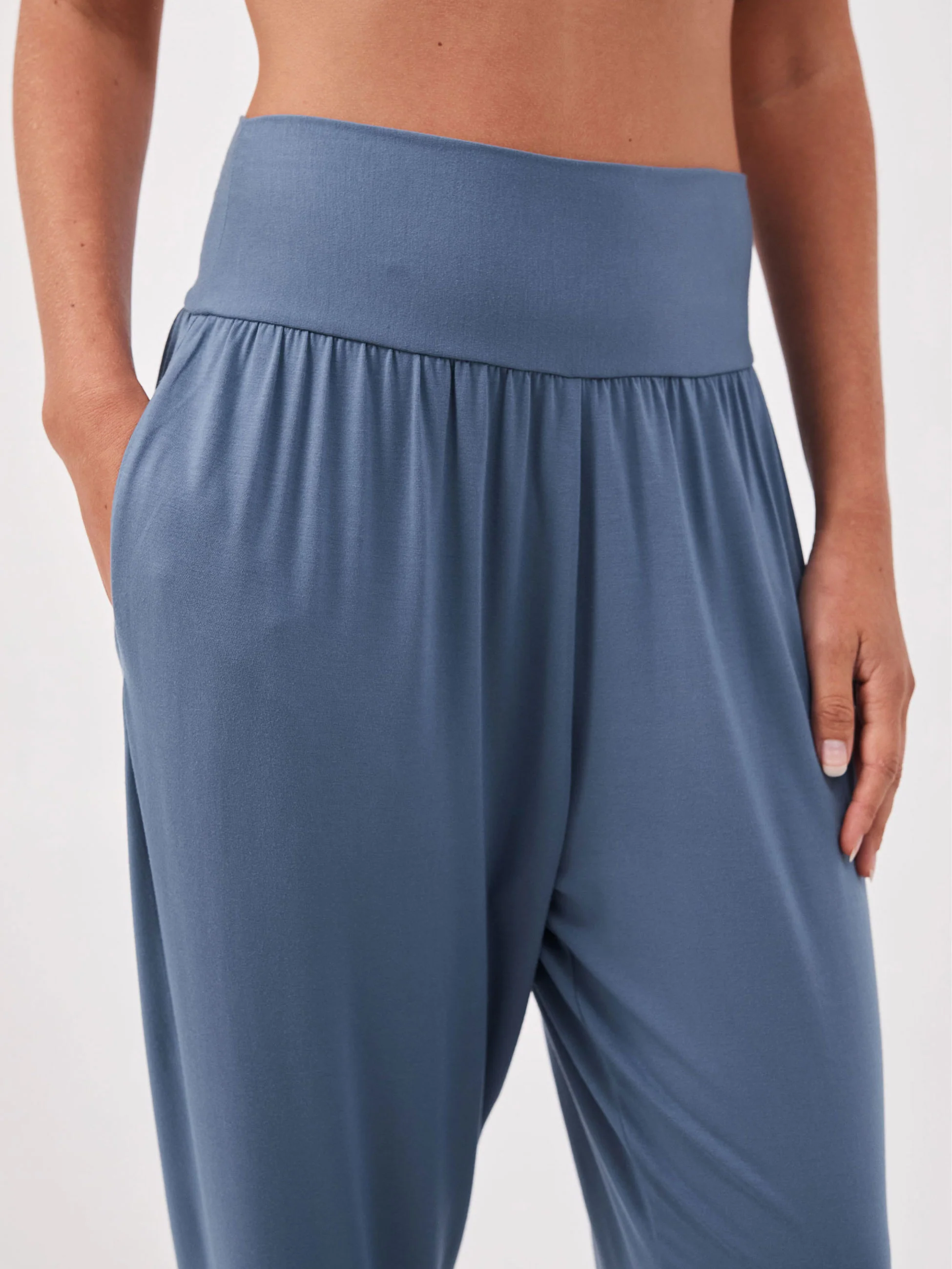 Nomad Relax Pant - China Blue - Image 5