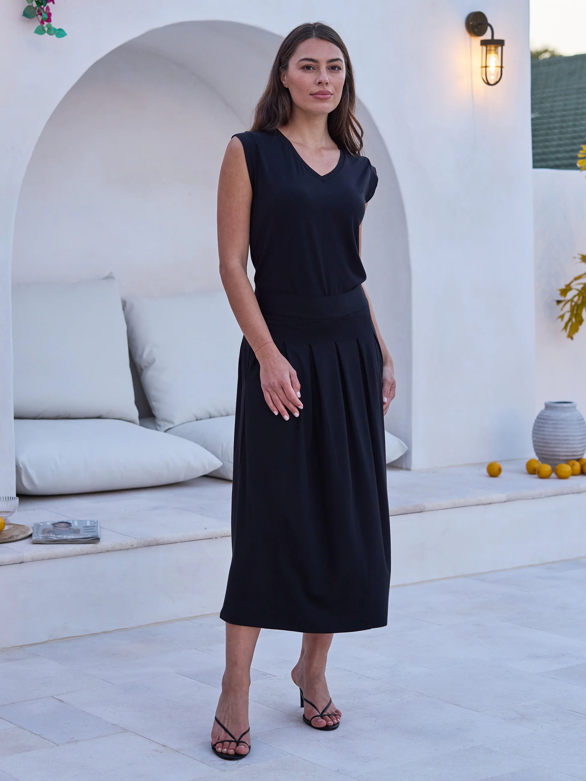 Pleat Skirt  - Black - Image 6