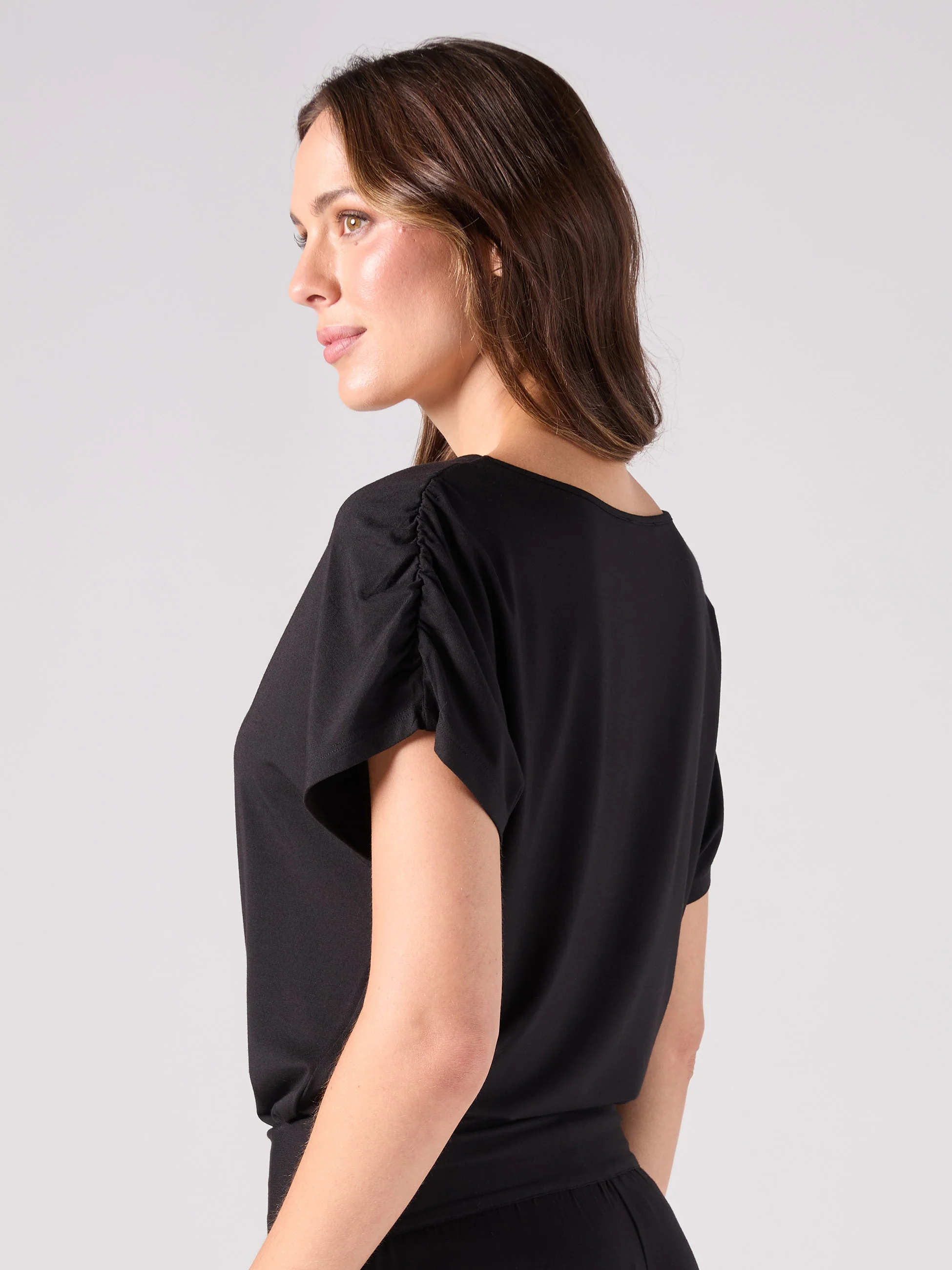 Rouch Sleeve Luxe Layer - Black - Image 2