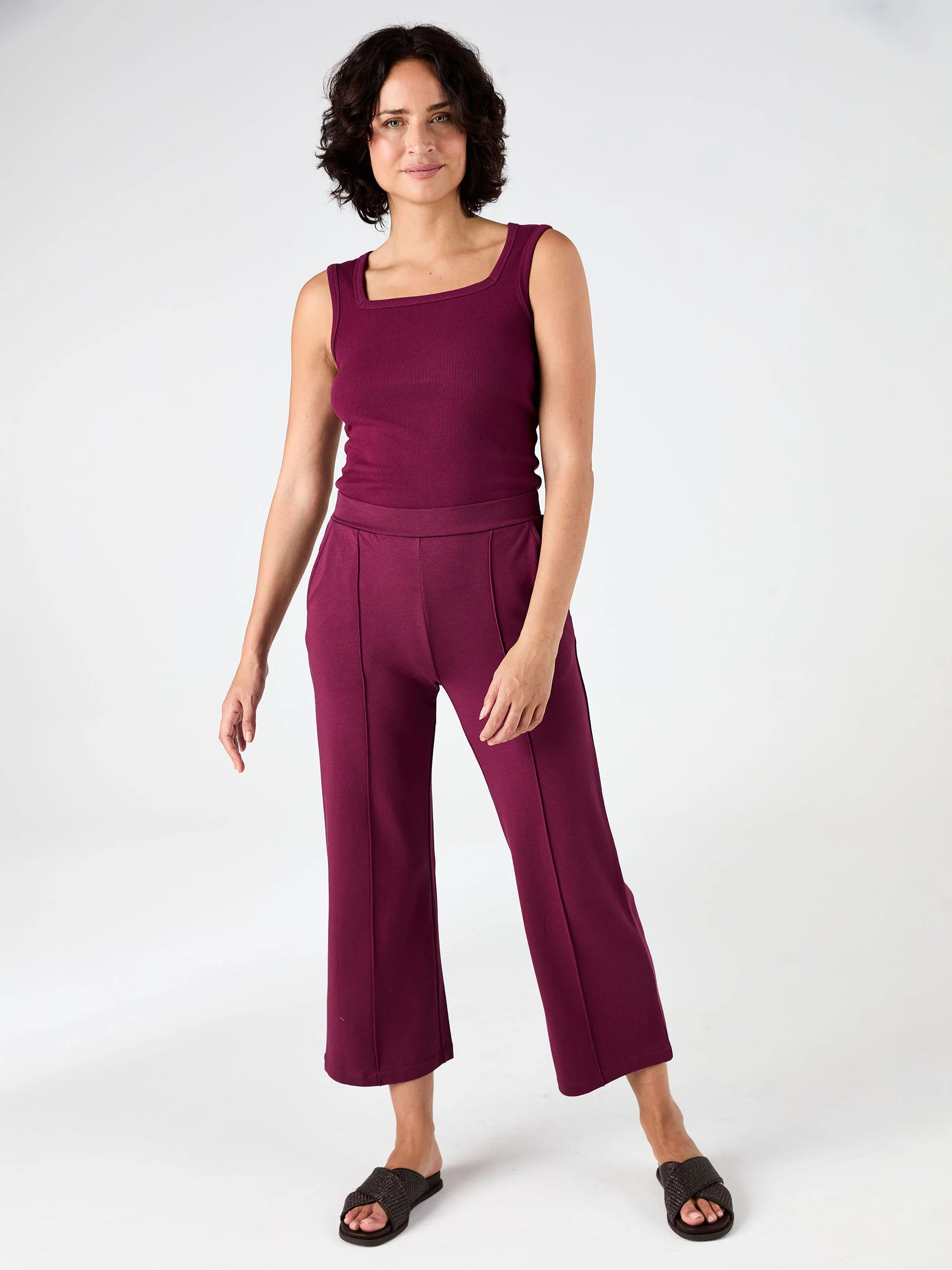Tapered Sweat Pant - Ruby